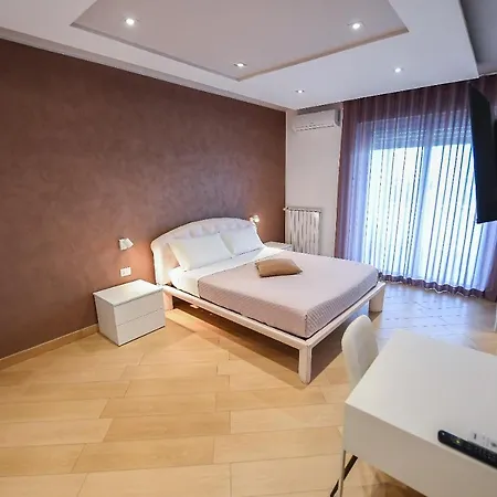 Karol Airport Vendégház