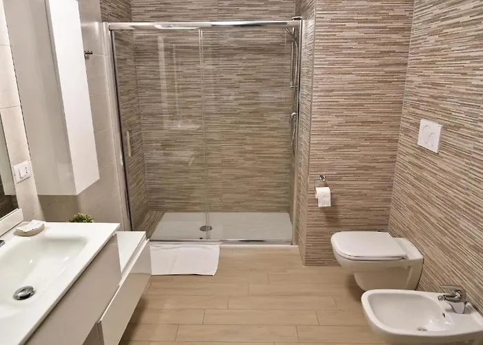 בית הארחה Karol Airport