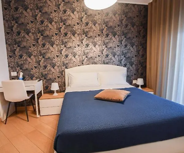 Karol Airport Guest house