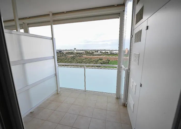 Karol Airport Guest house 4*