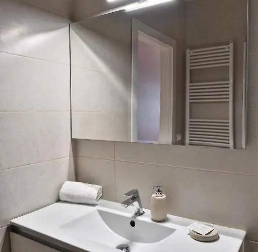 Karol Airport Gasthuis